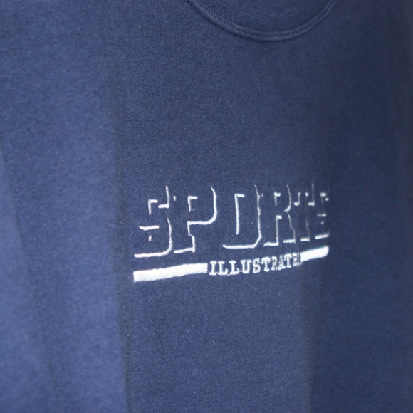 Sports Illustrated Crew Neck - Picture 2 of 3